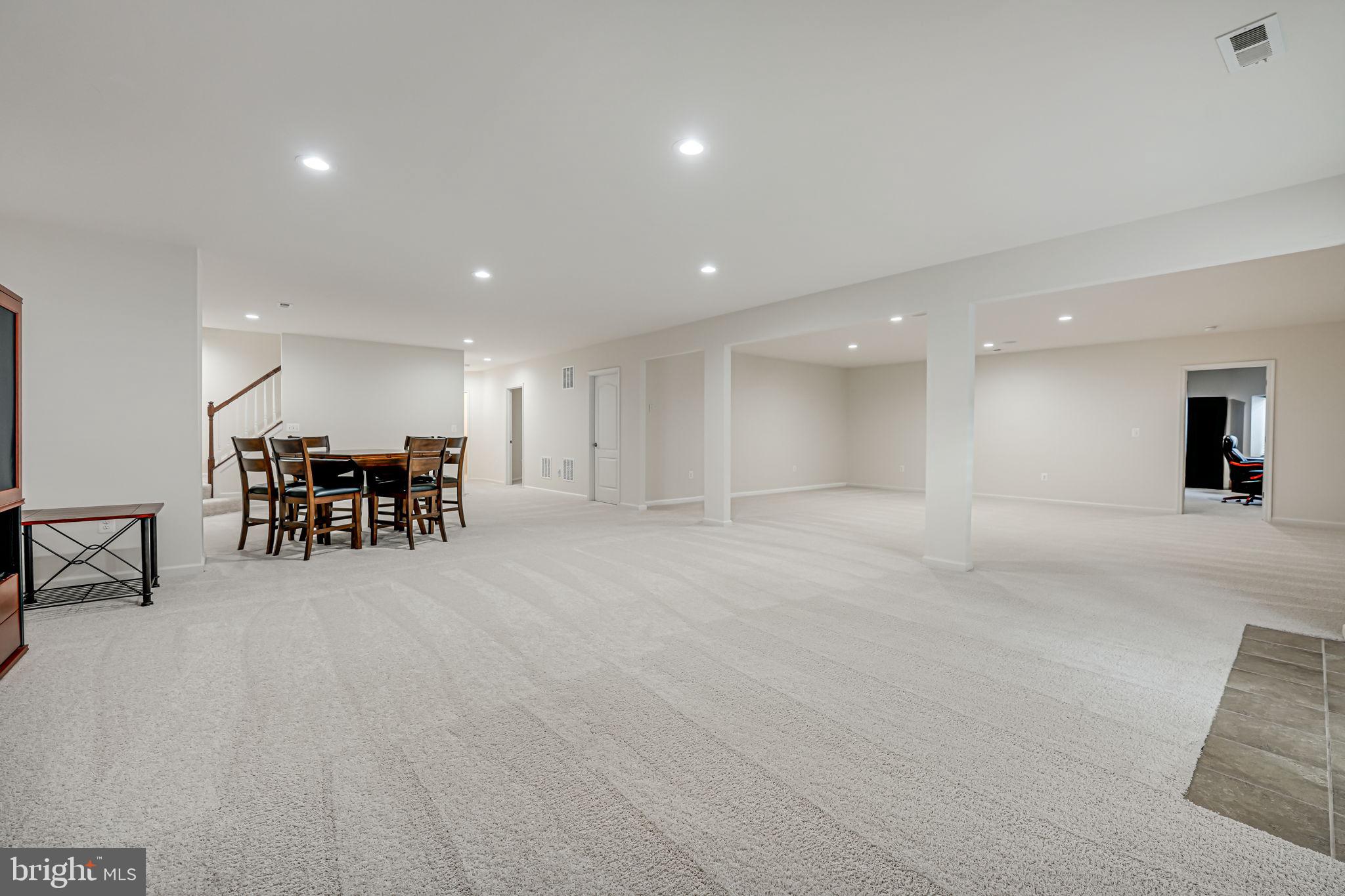 16601 Fox Chase Ct