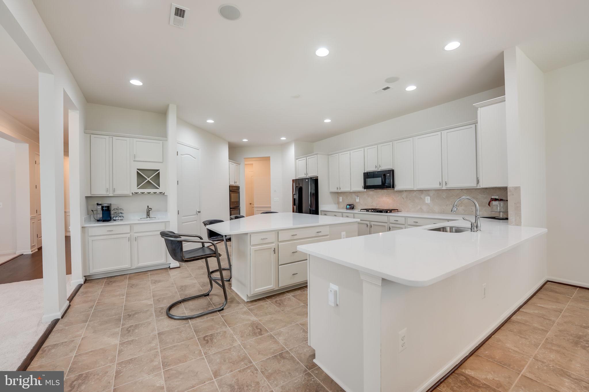 16601 Fox Chase Ct