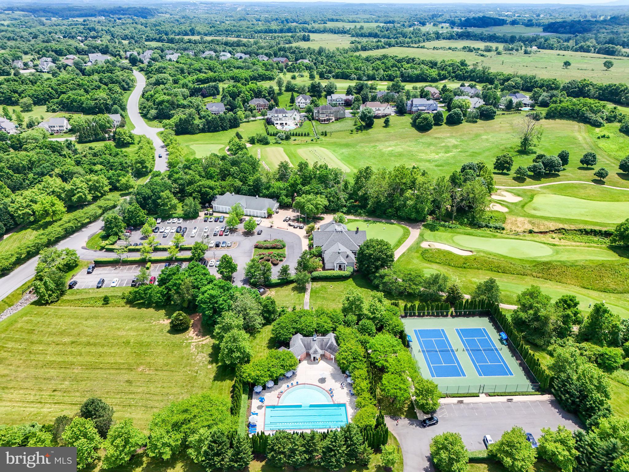 16601 Fox Chase Ct