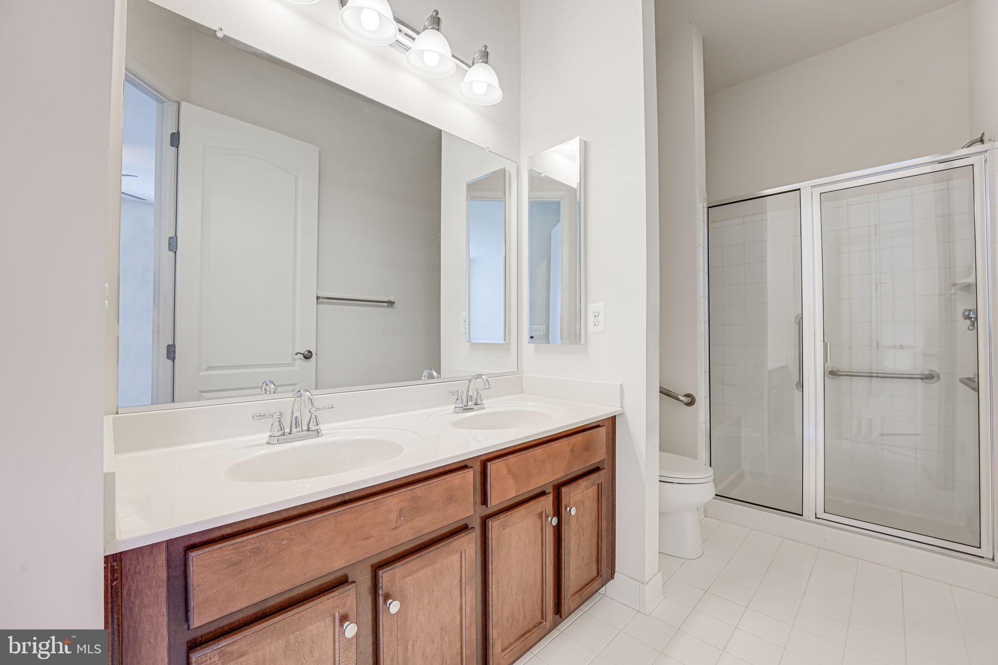 16601 Fox Chase Ct