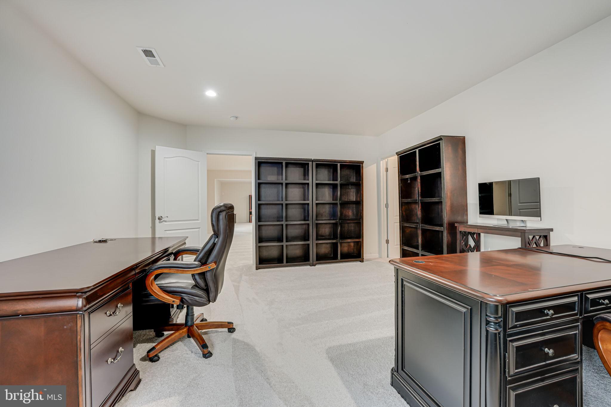 16601 Fox Chase Ct