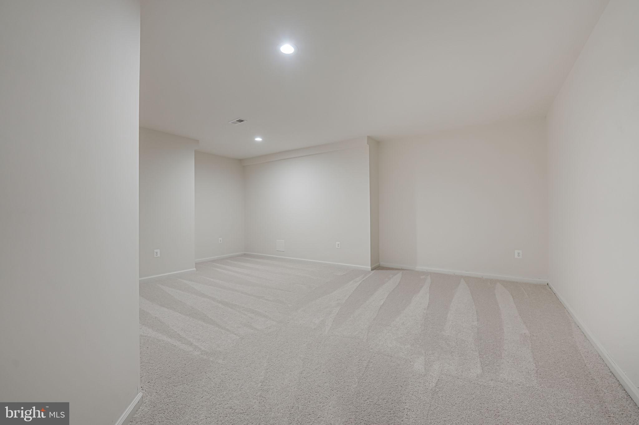 16601 Fox Chase Ct