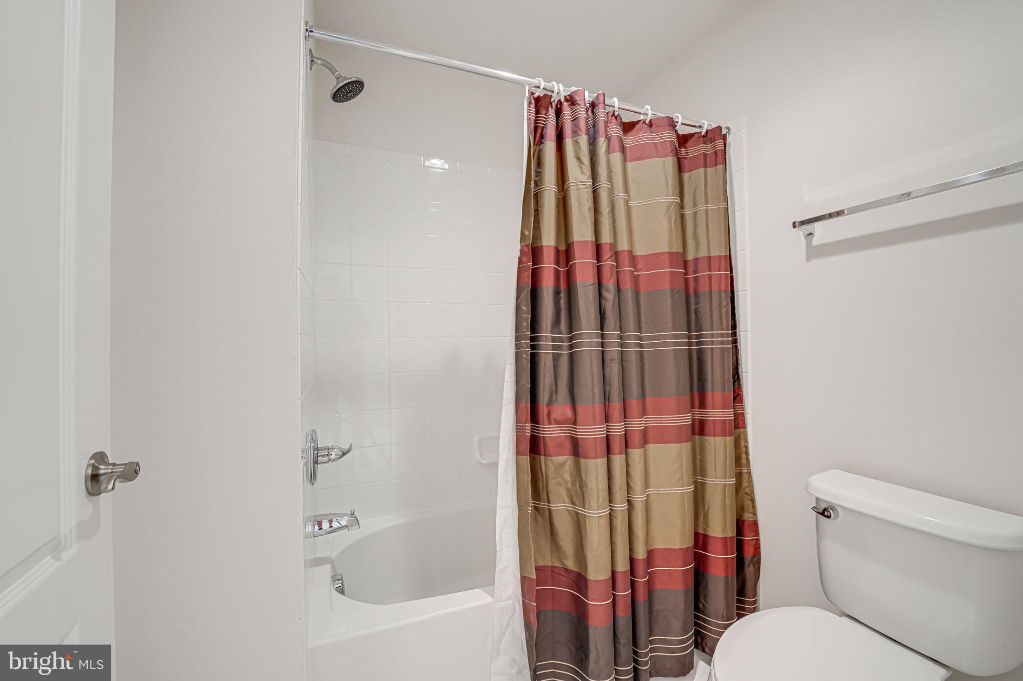 16601 Fox Chase Ct