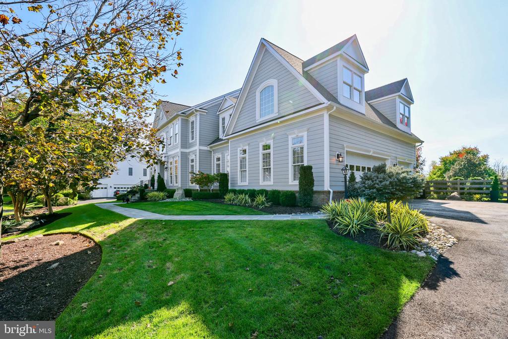 16636 Elk Run Ct
