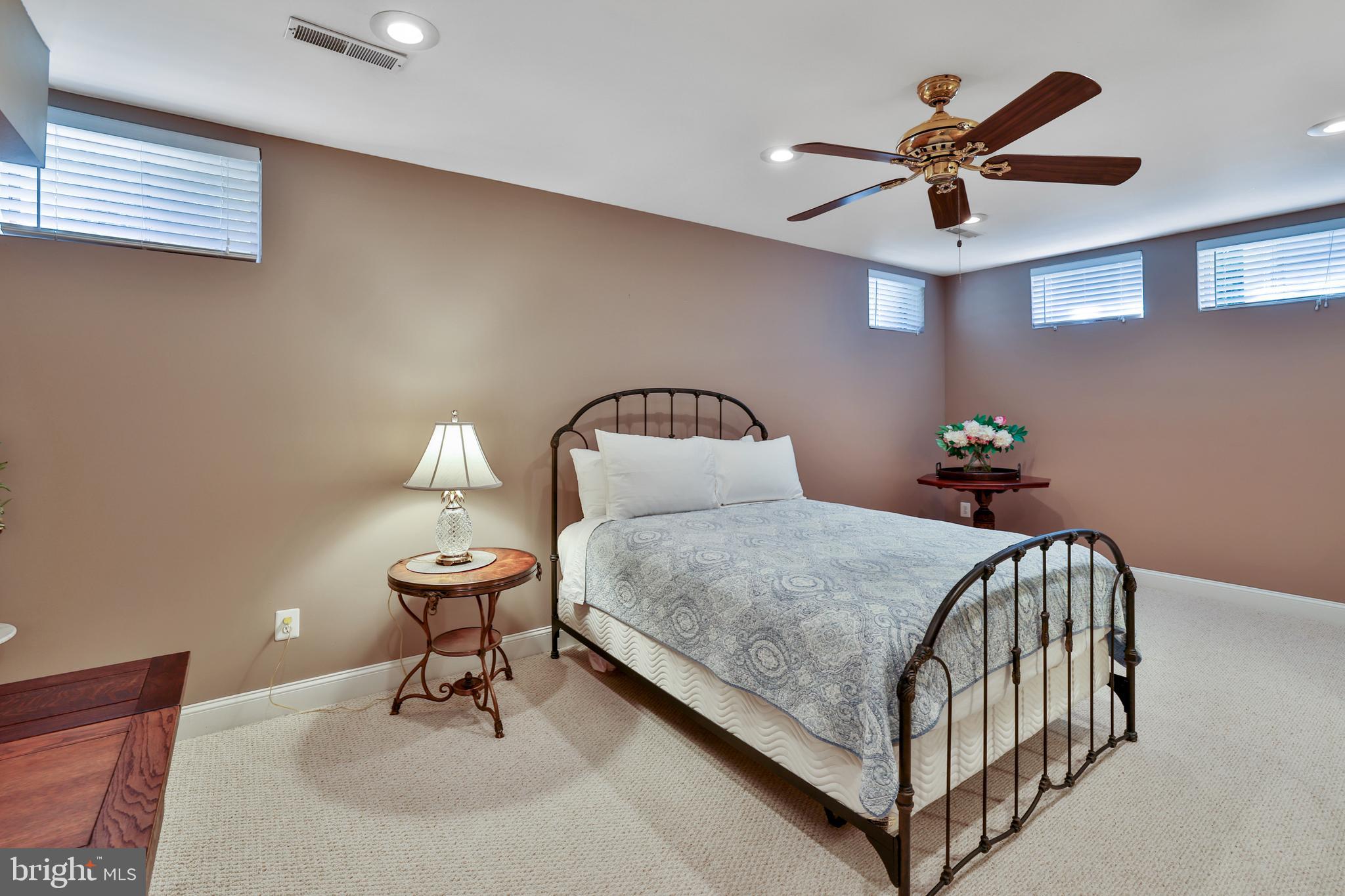16636 Elk Run Ct