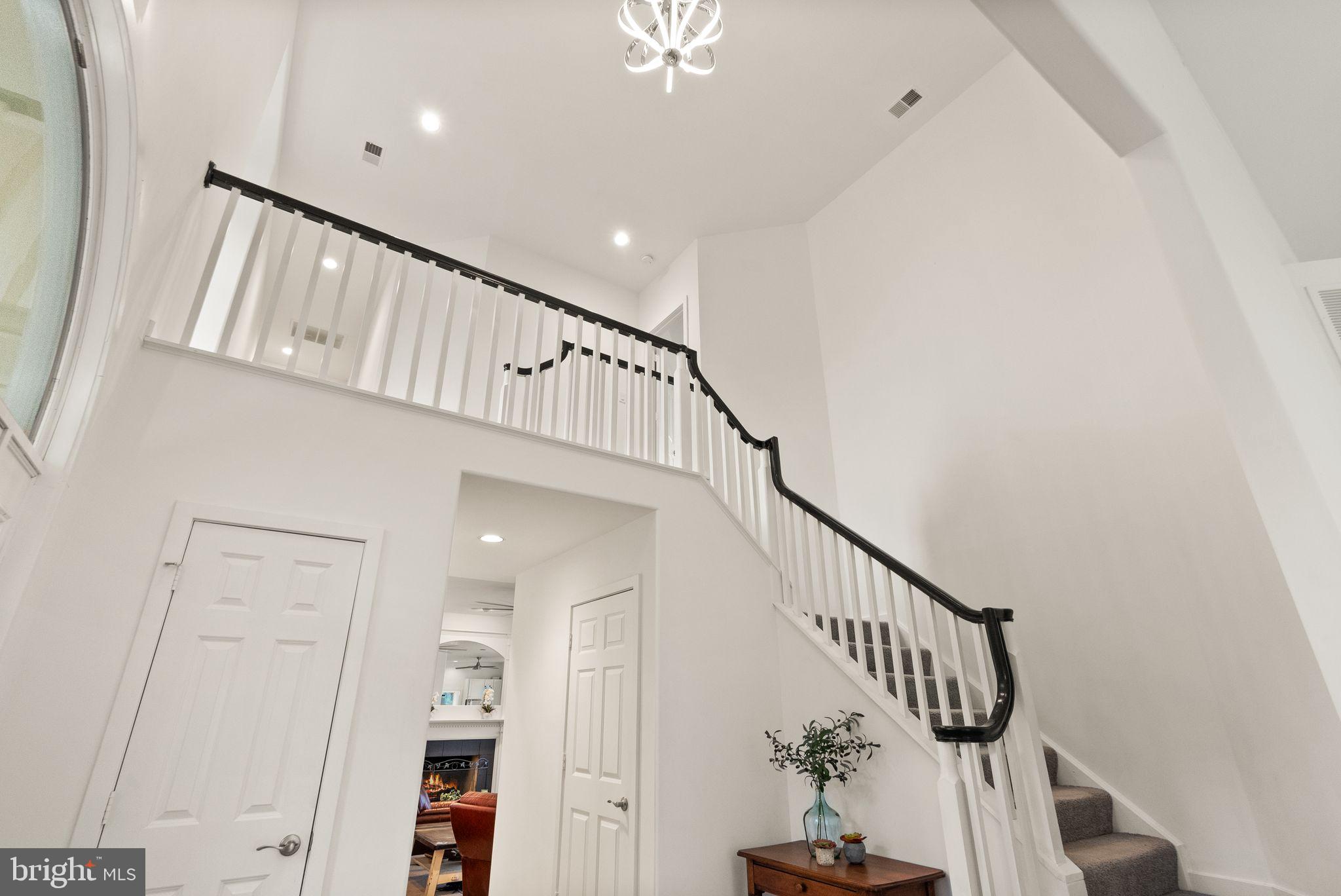 38241 Mountain Air Ln