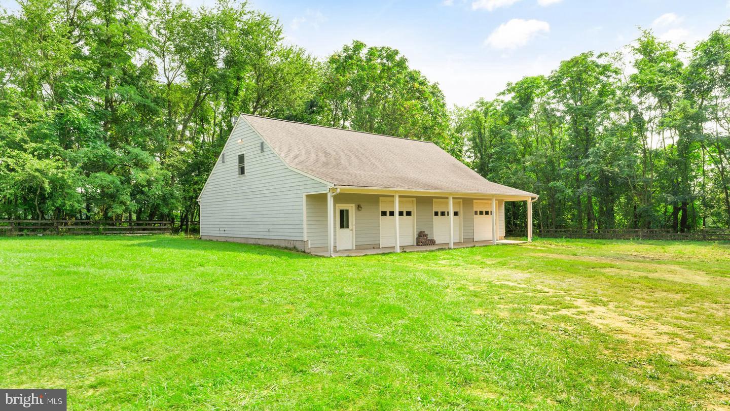 38241 Mountain Air Ln