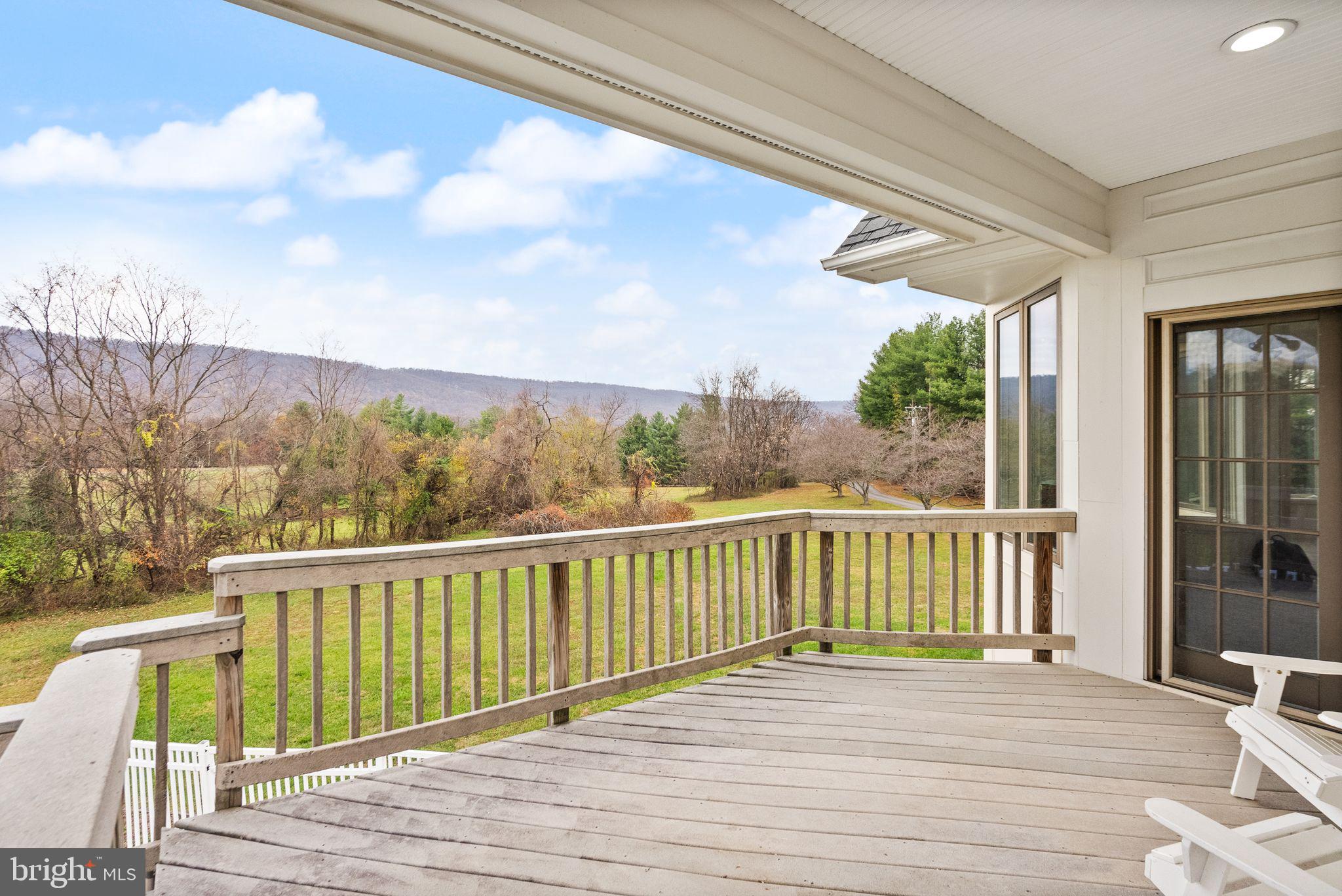 38241 Mountain Air Ln