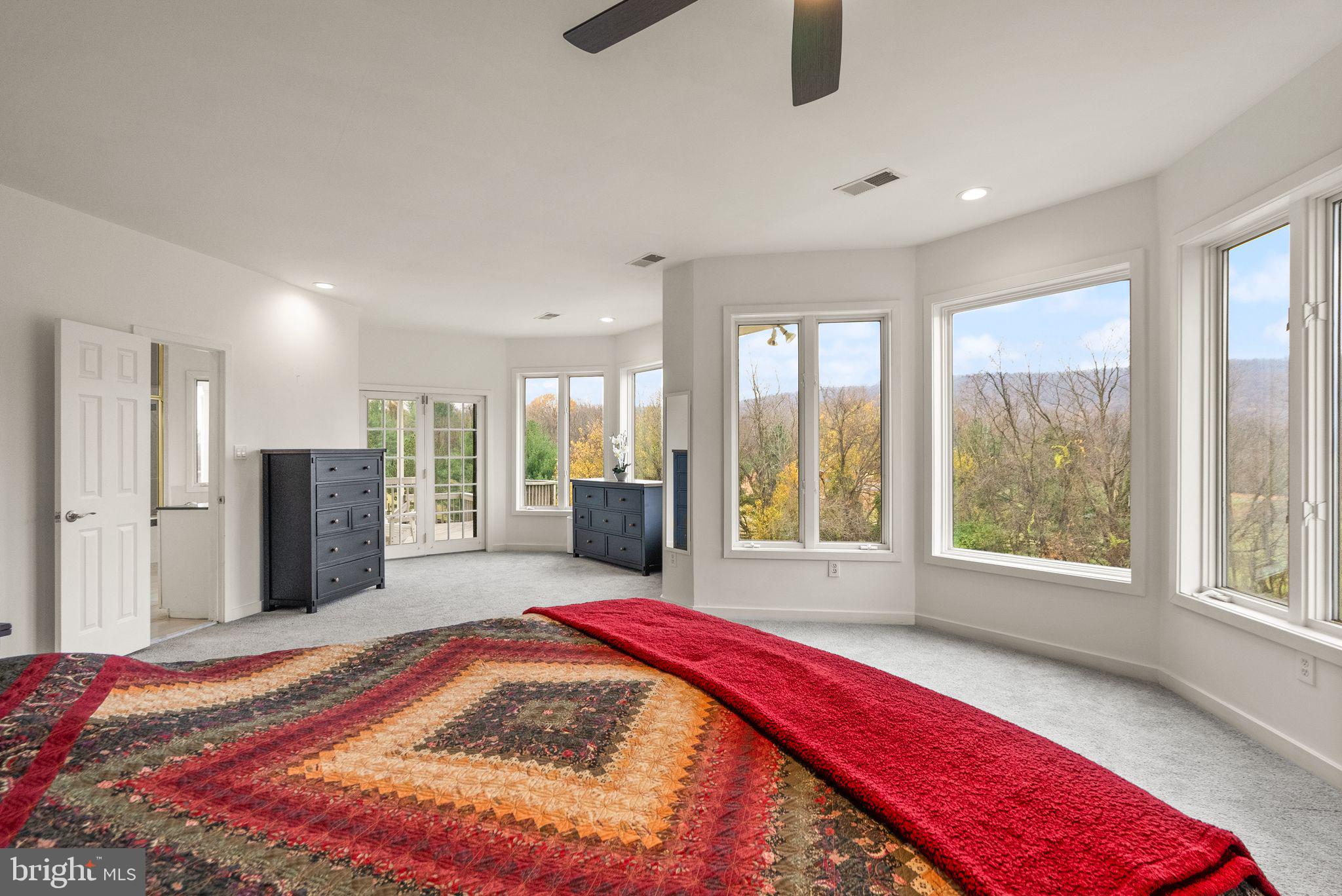 38241 Mountain Air Ln