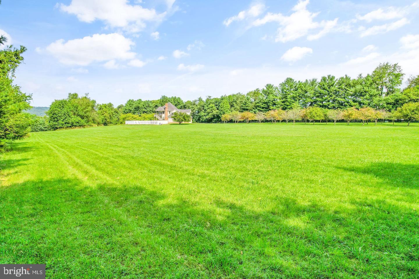 38241 Mountain Air Ln