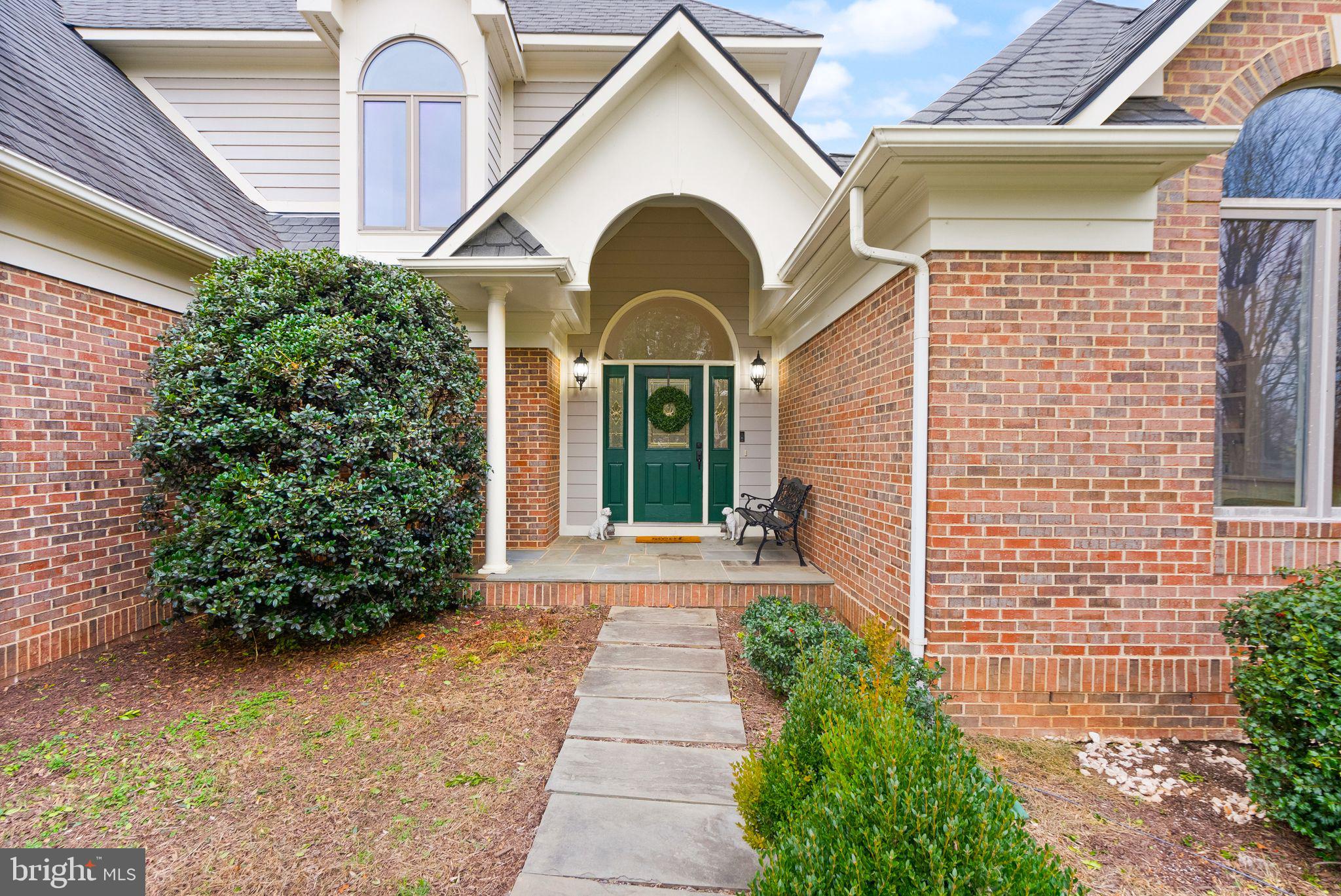 38241 Mountain Air Ln