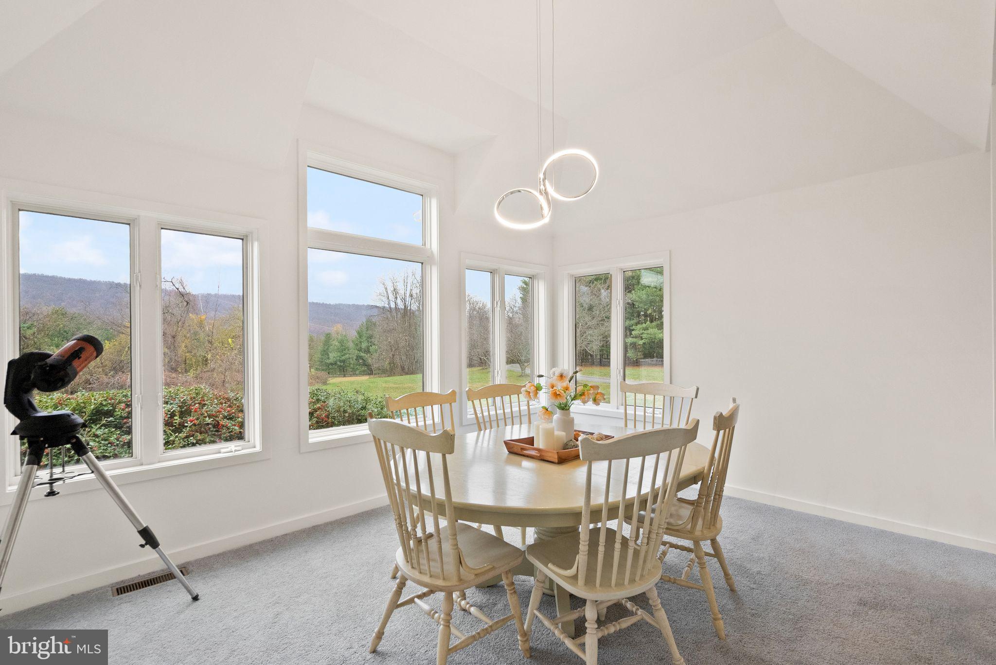 38241 Mountain Air Ln