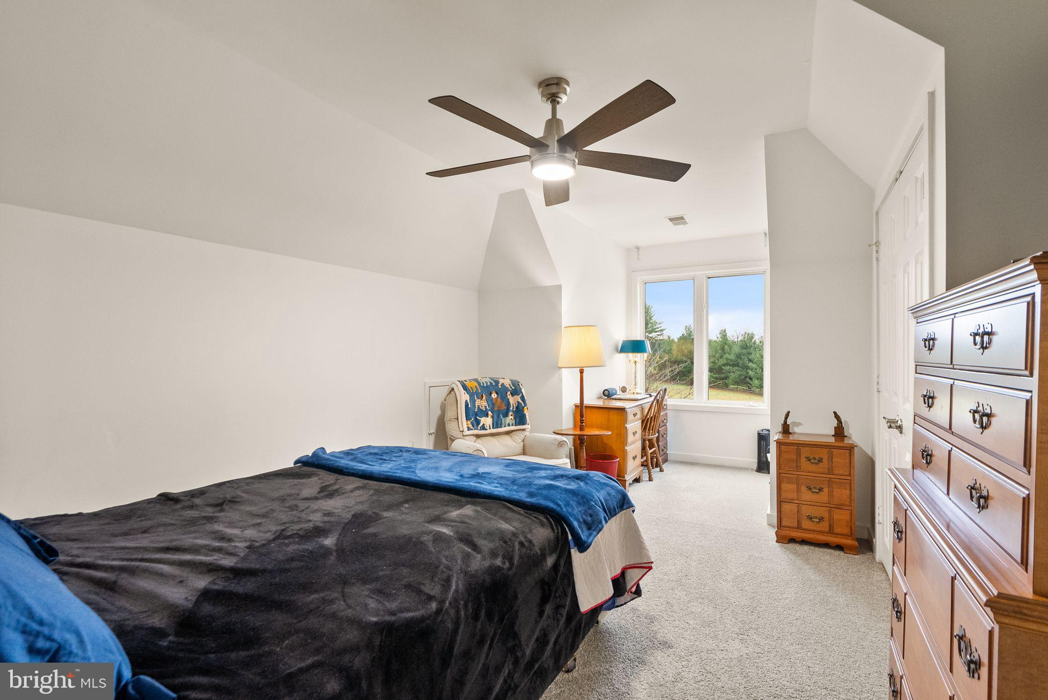 38241 Mountain Air Ln