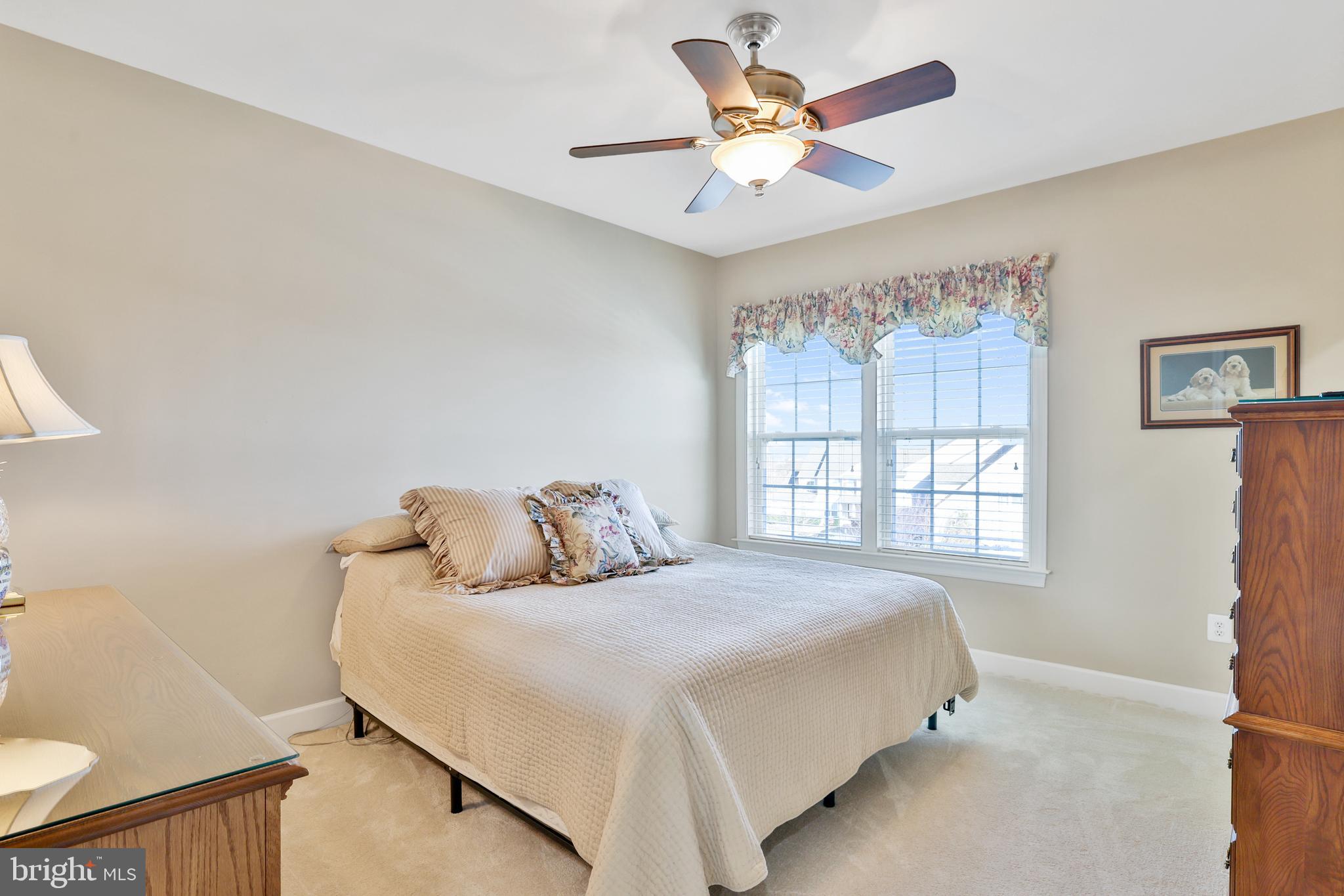 15694 Osterly Ln