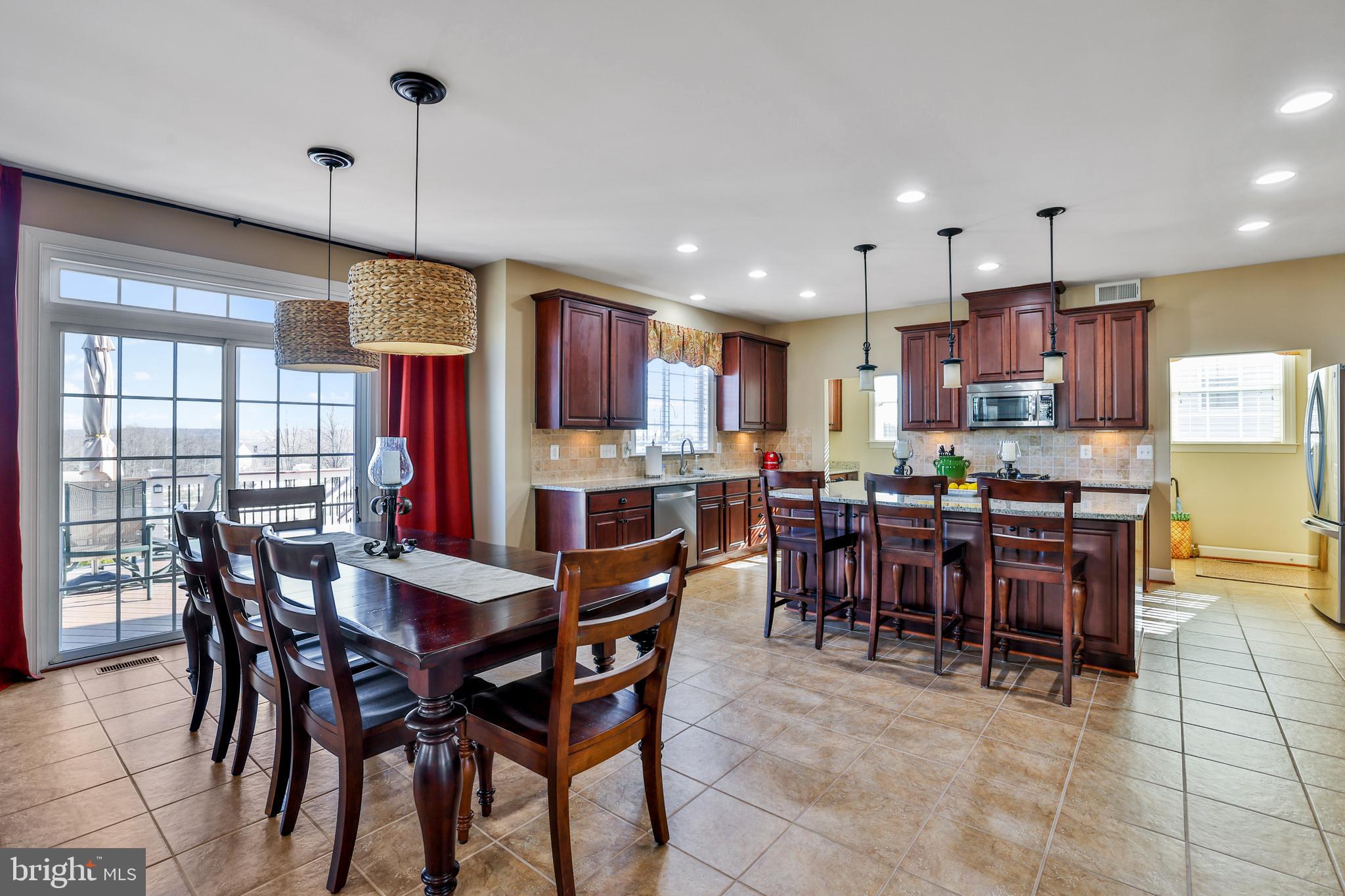 15694 Osterly Ln