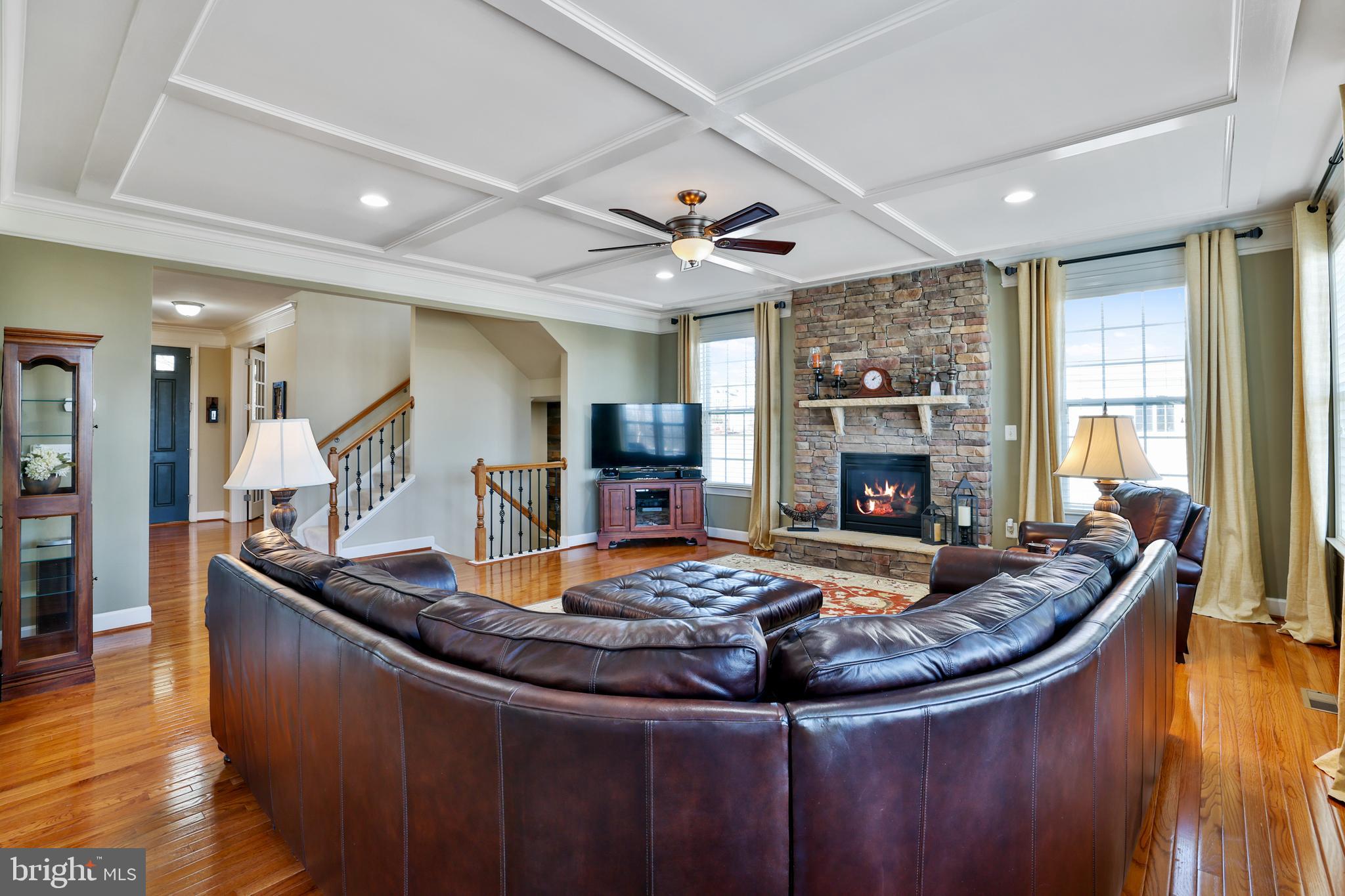 15694 Osterly Ln