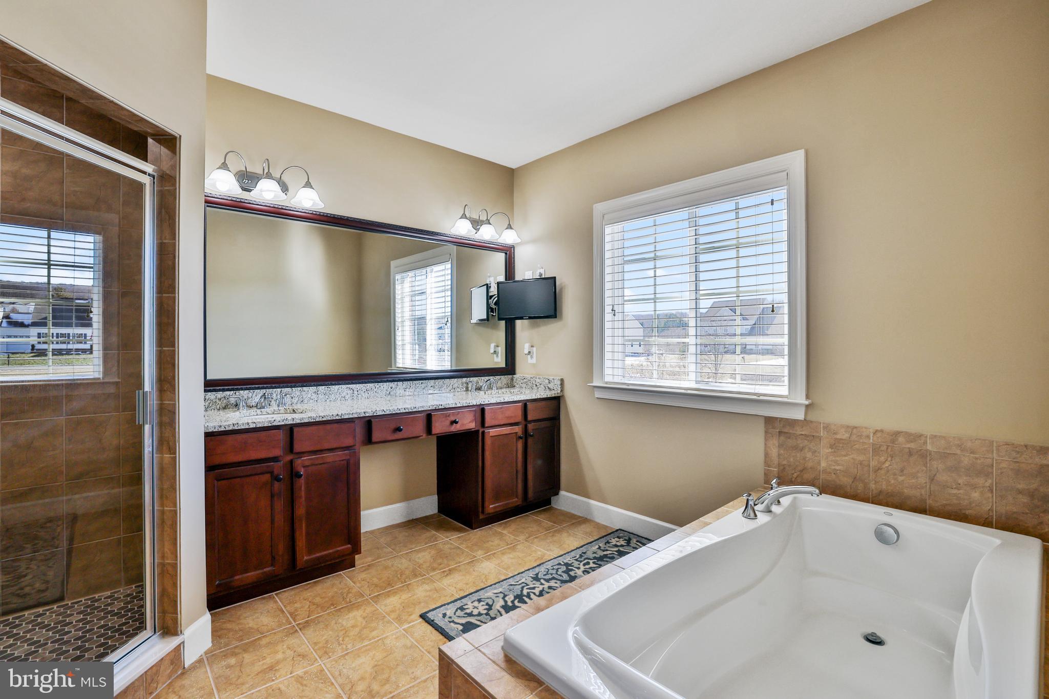 15694 Osterly Ln