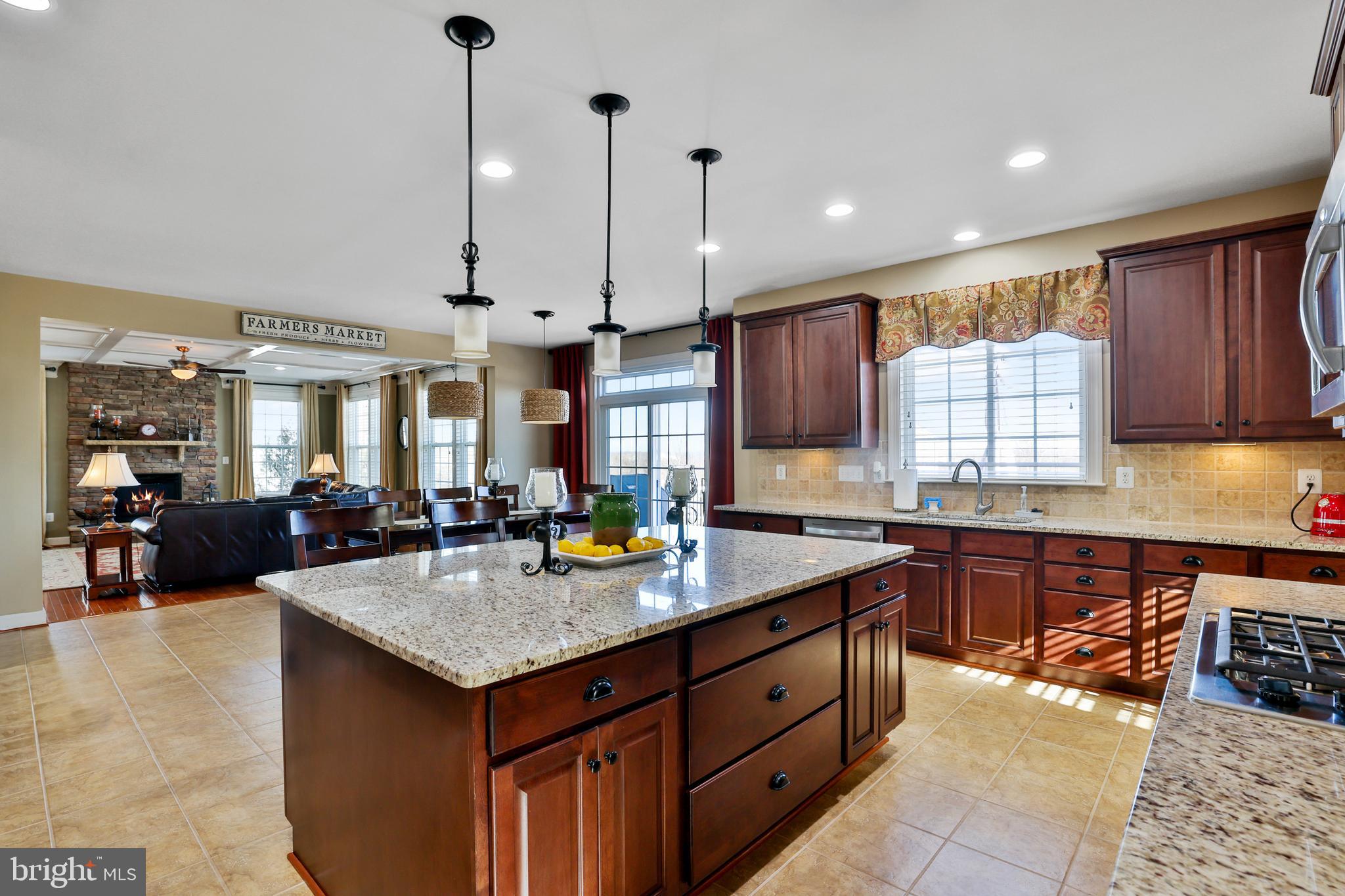 15694 Osterly Ln