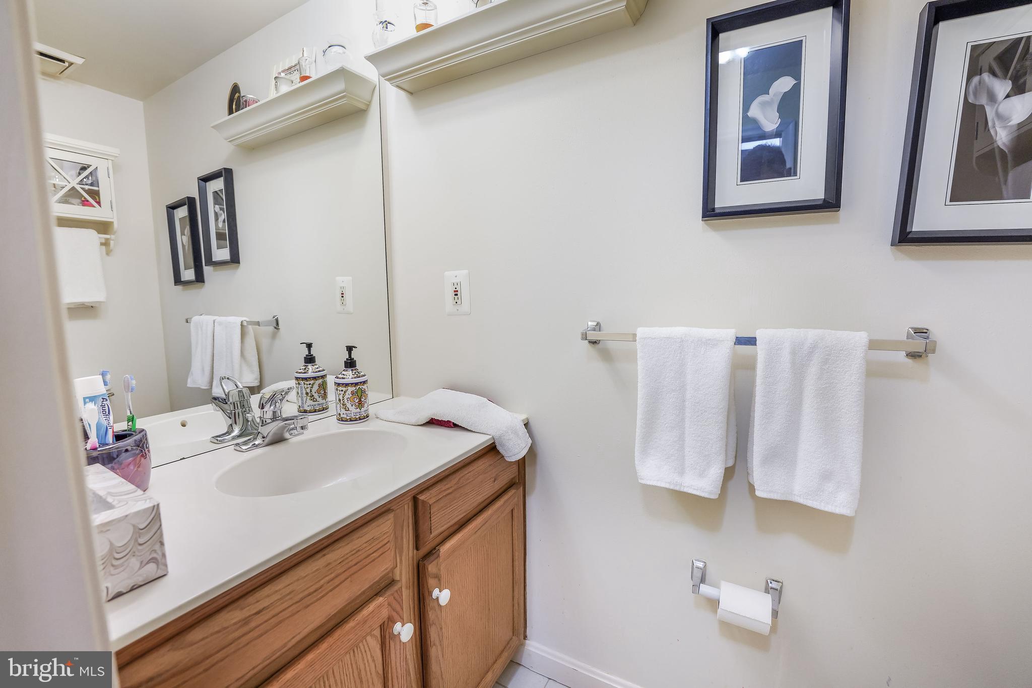306 STALLION SQ NE