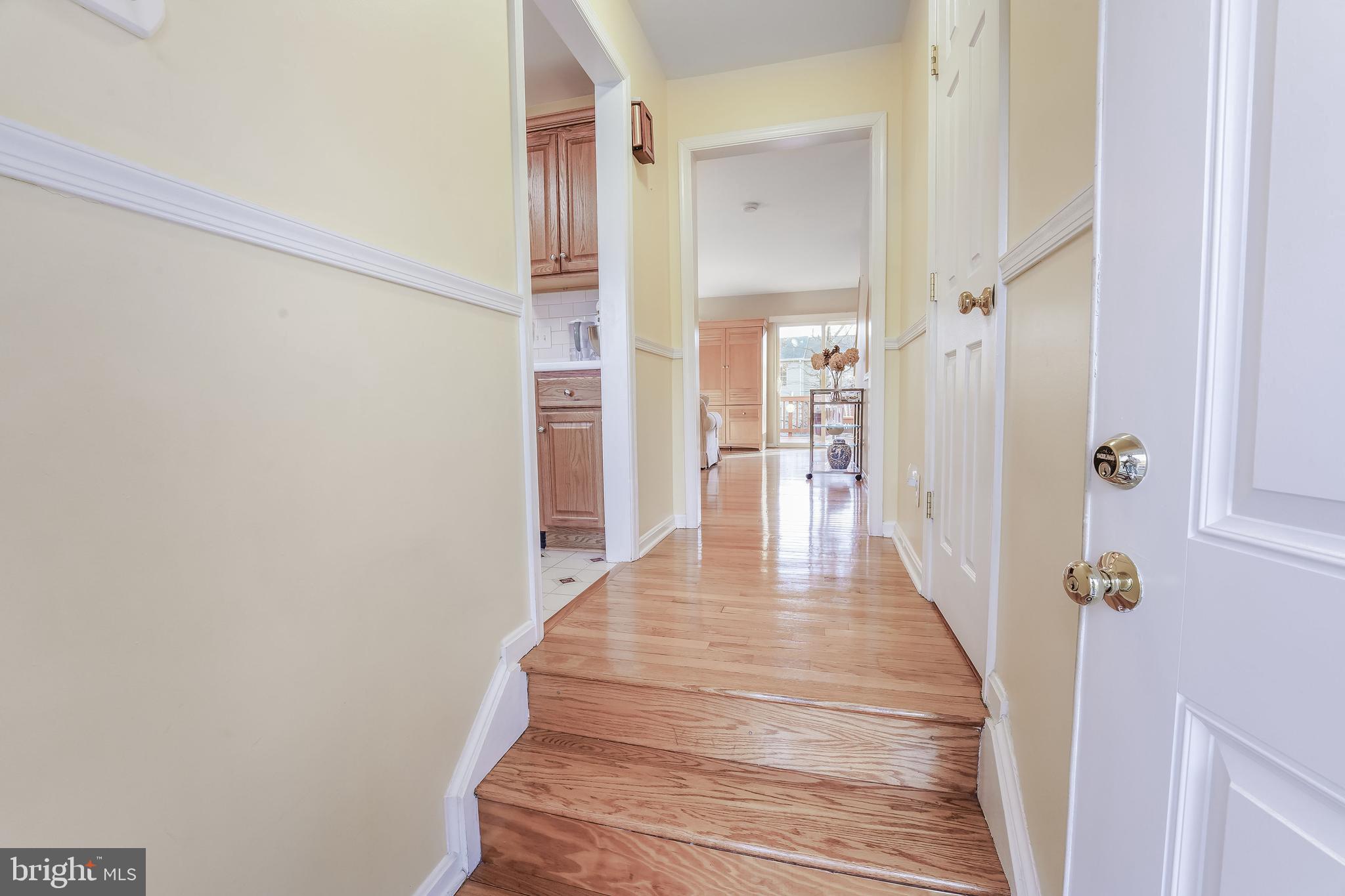 306 STALLION SQ NE