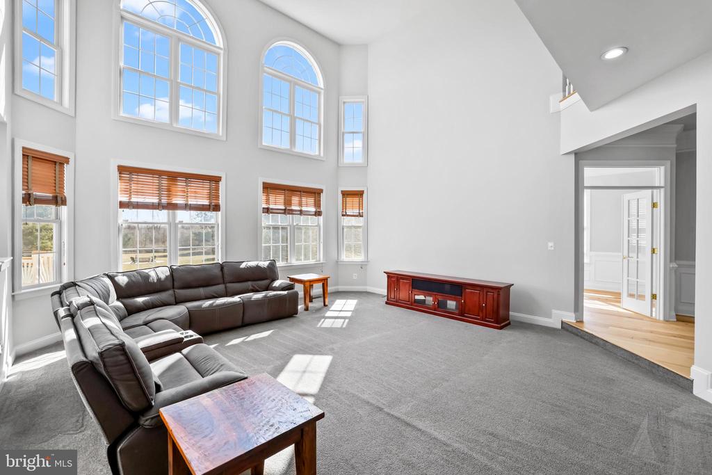 16620 ELK RUN CT