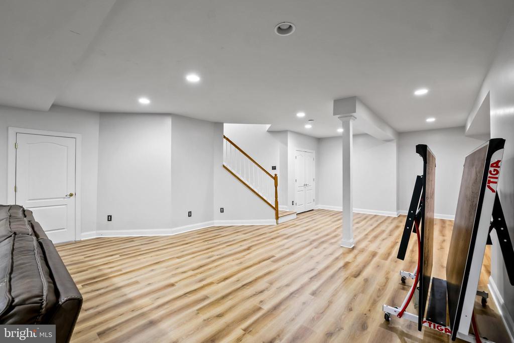 16620 ELK RUN CT