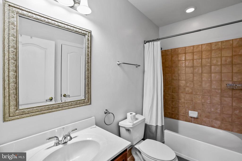 16620 ELK RUN CT
