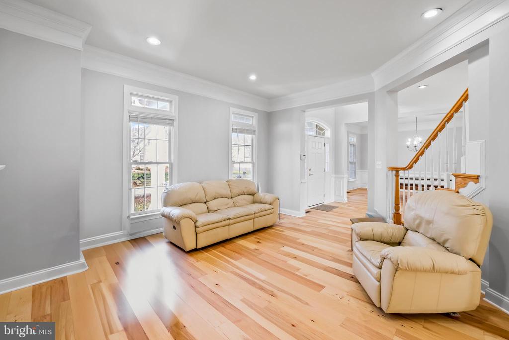 16620 ELK RUN CT