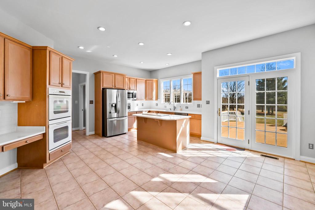 16620 ELK RUN CT