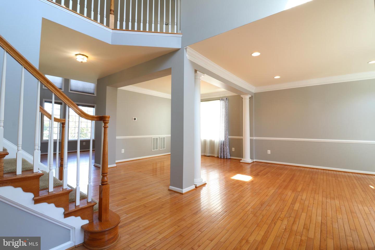 25497 CARRINGTON DR