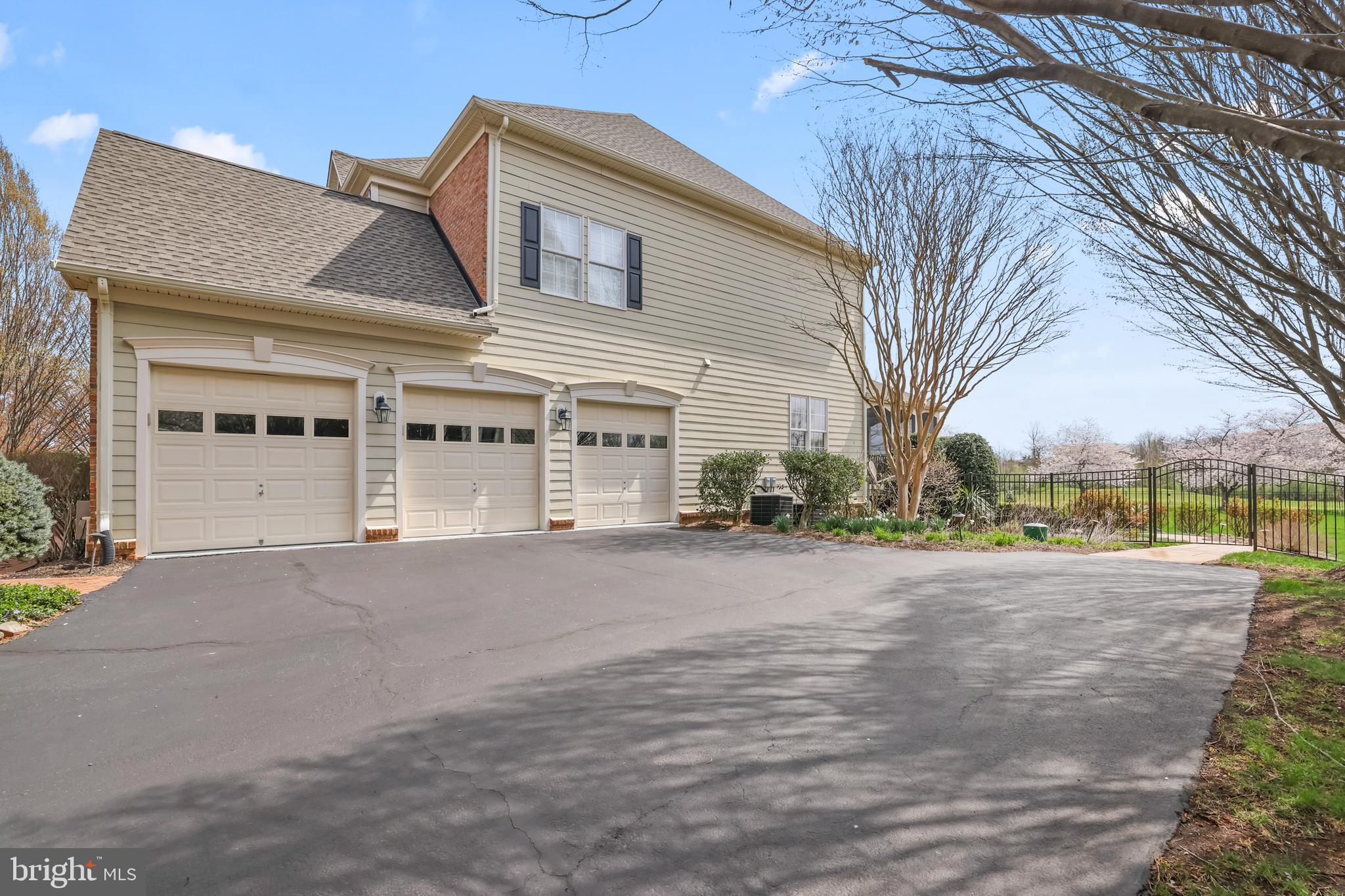 41601 Swiftwater Dr