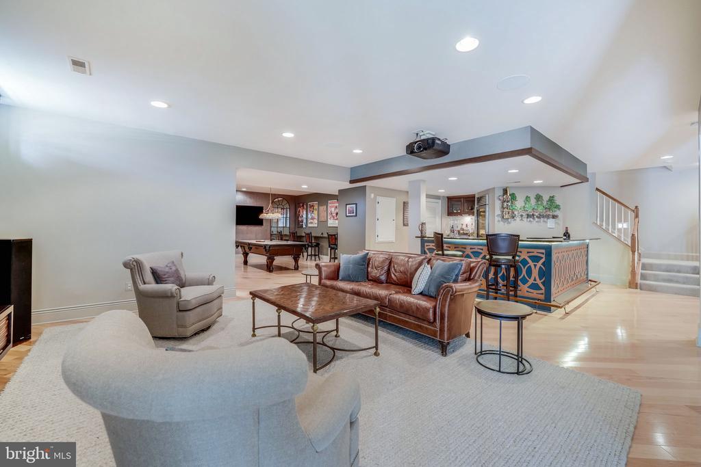 41601 Swiftwater Dr