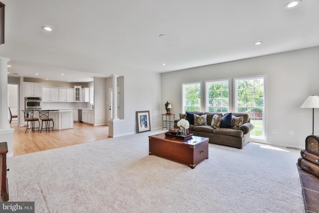 44161 Navajo Dr