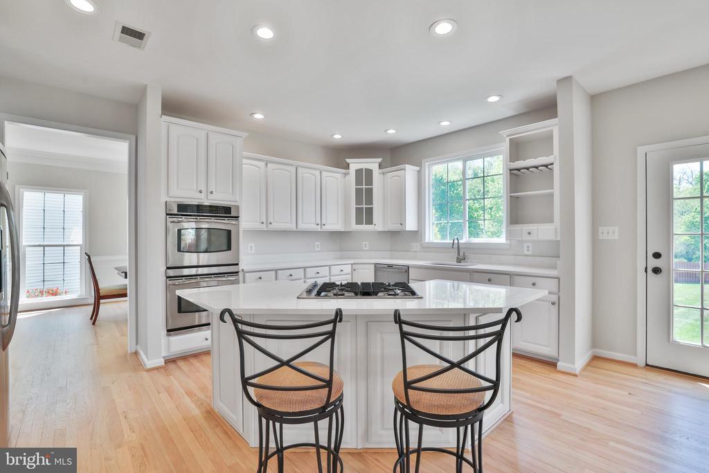 44161 Navajo Dr