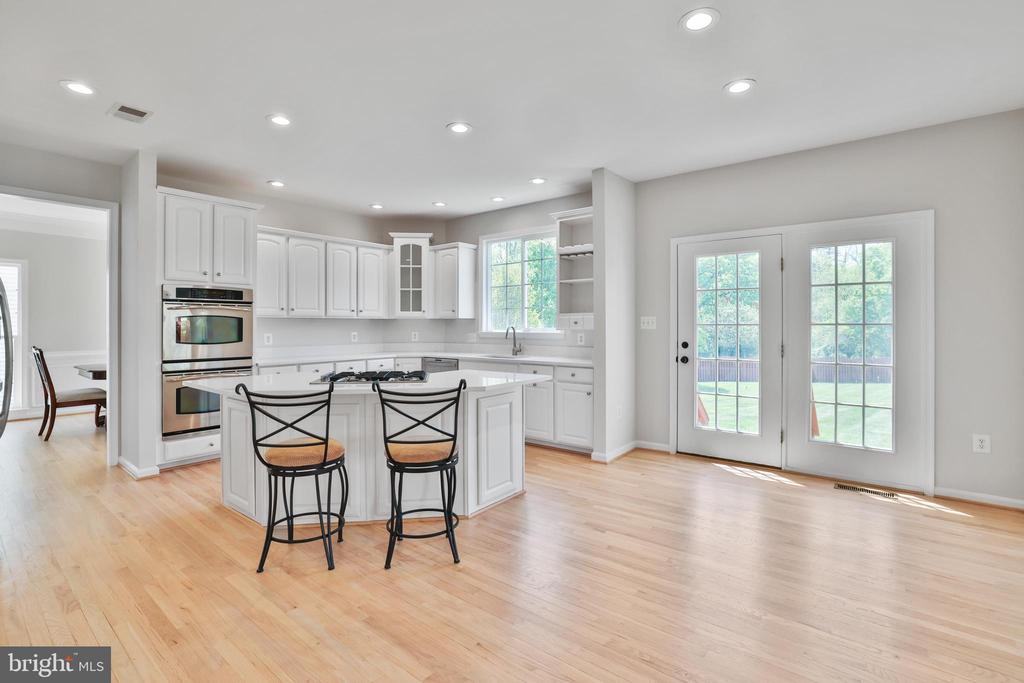 44161 Navajo Dr
