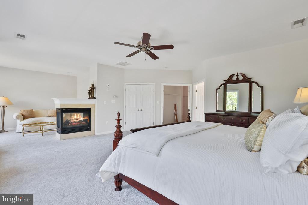 44161 Navajo Dr