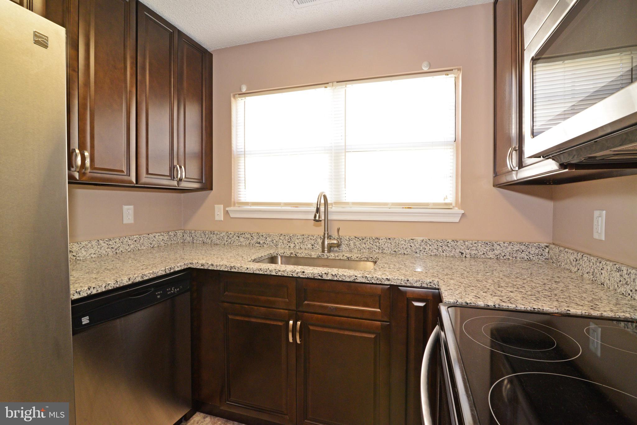 1113 HUNTMASTER TER NE #201