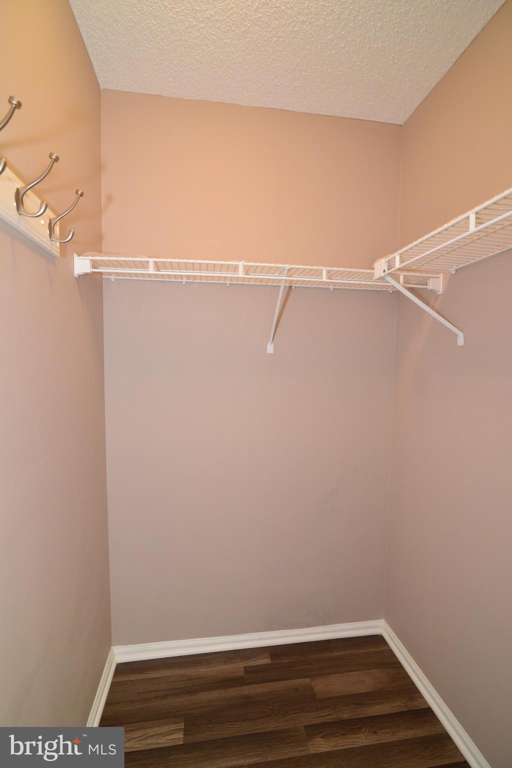 1113 HUNTMASTER TER NE #201