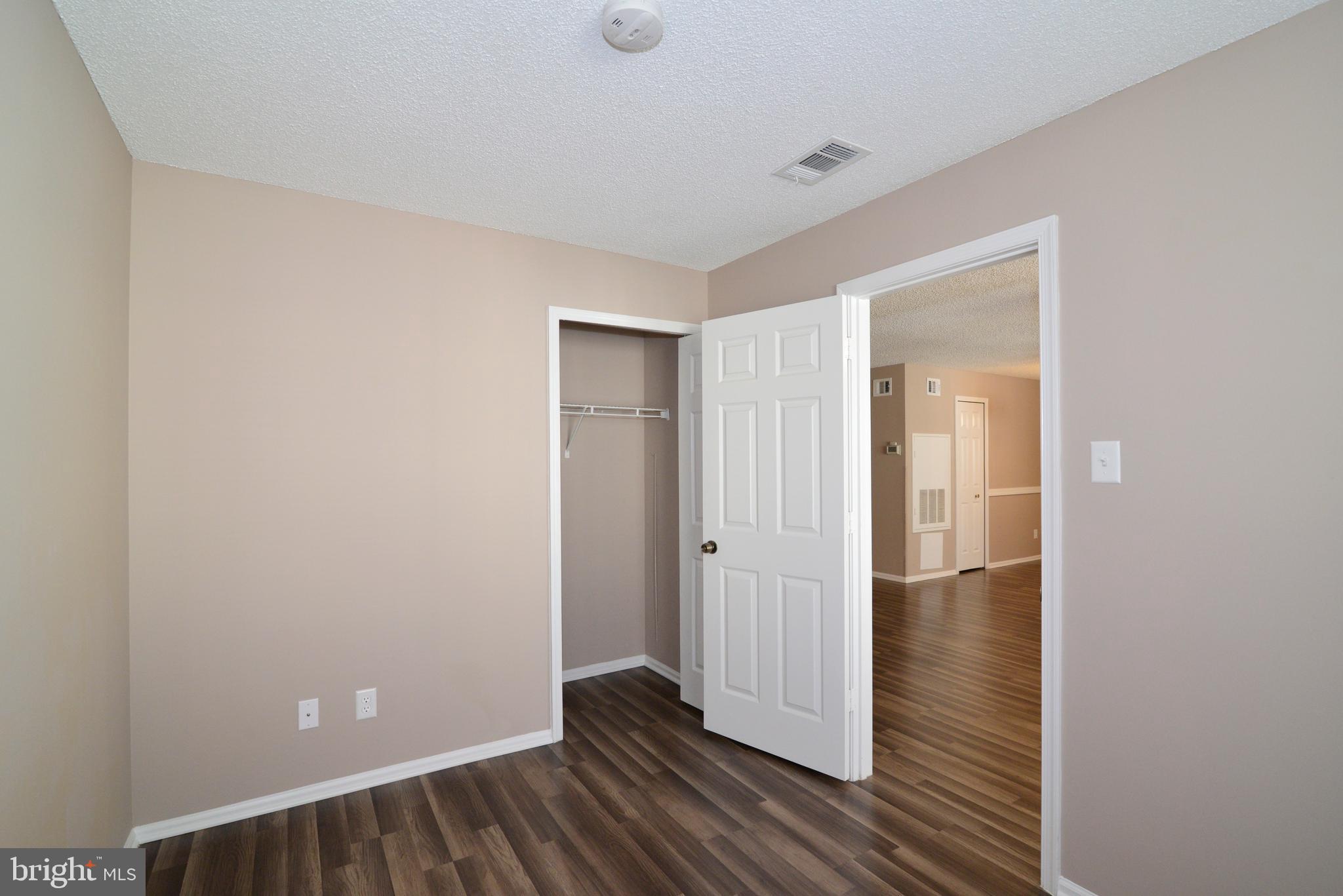 1113 HUNTMASTER TER NE #201