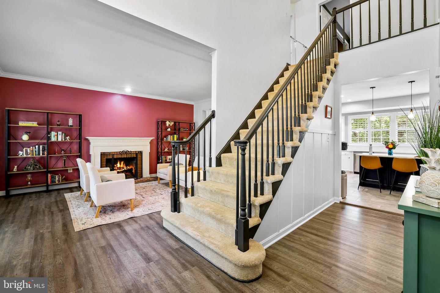 408 Tudor Ct NE