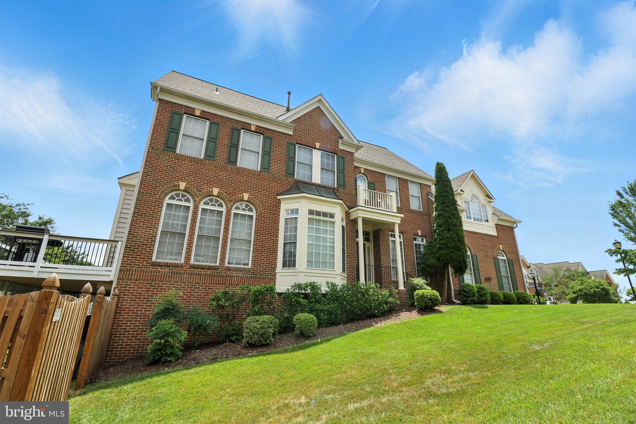 19208 GREYSTONE SQUARE