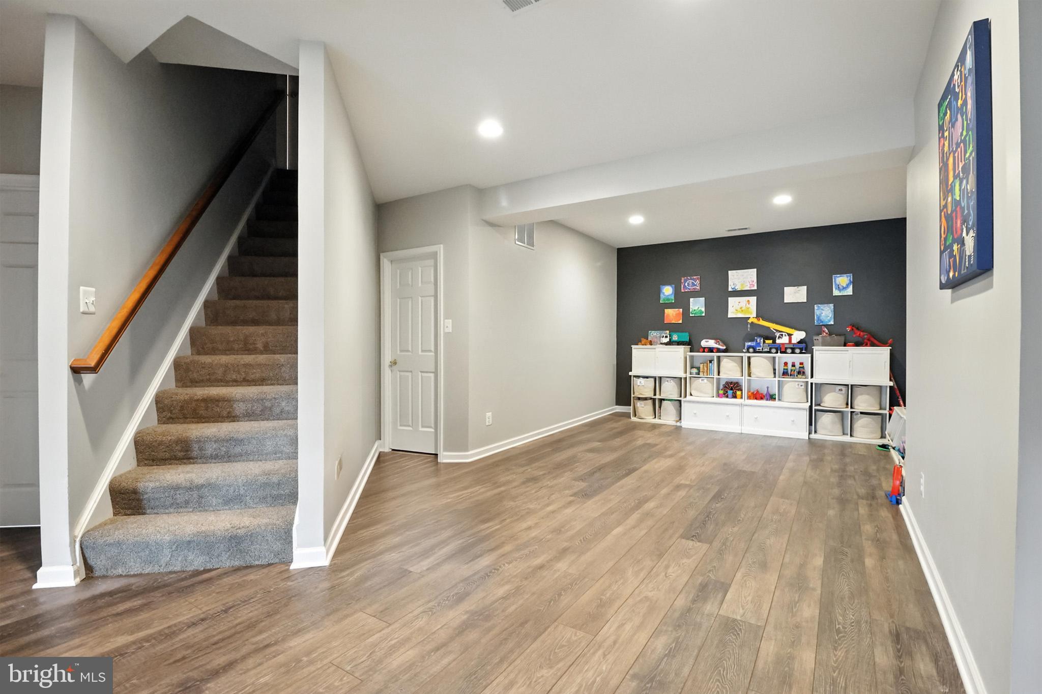 19208 GREYSTONE SQUARE