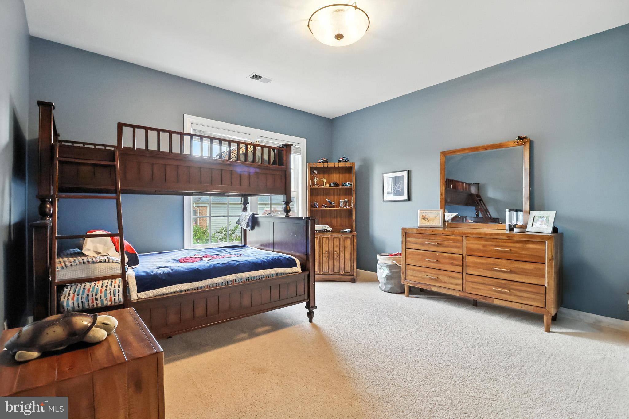 19208 GREYSTONE SQUARE