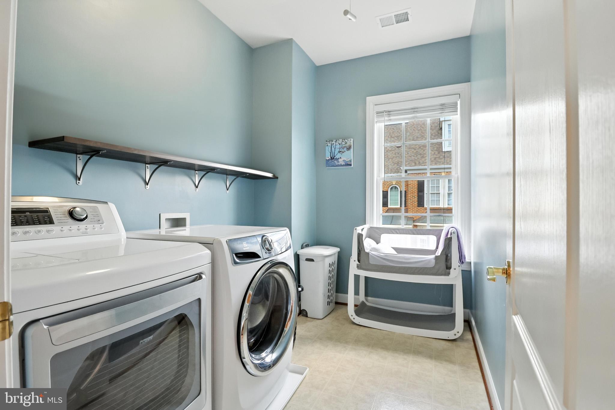 19208 GREYSTONE SQUARE