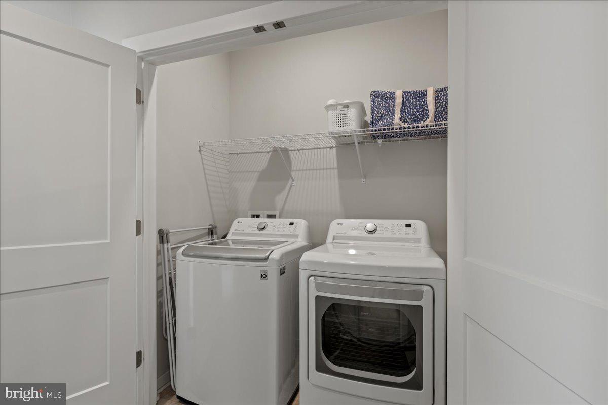 44614 WOLFHOUND SQUARE