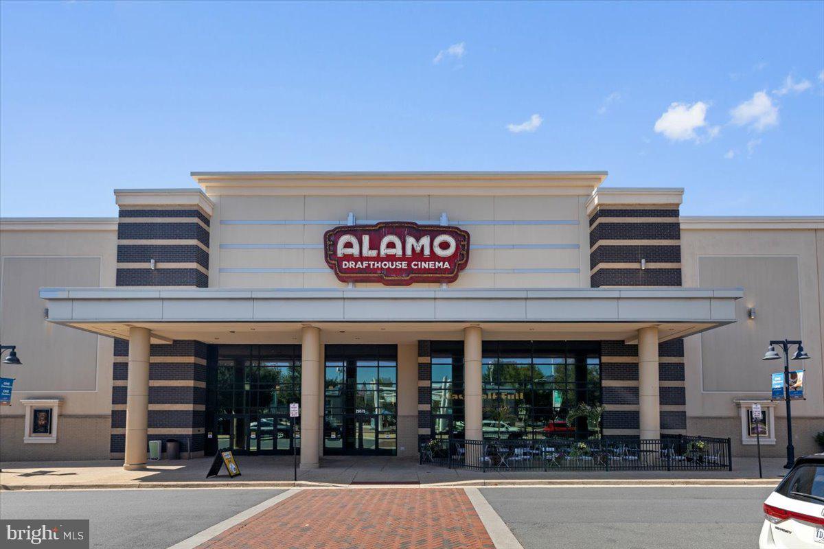 44614 WOLFHOUND SQUARE