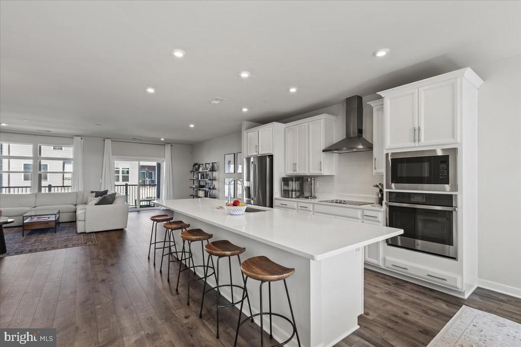 44614 WOLFHOUND SQUARE