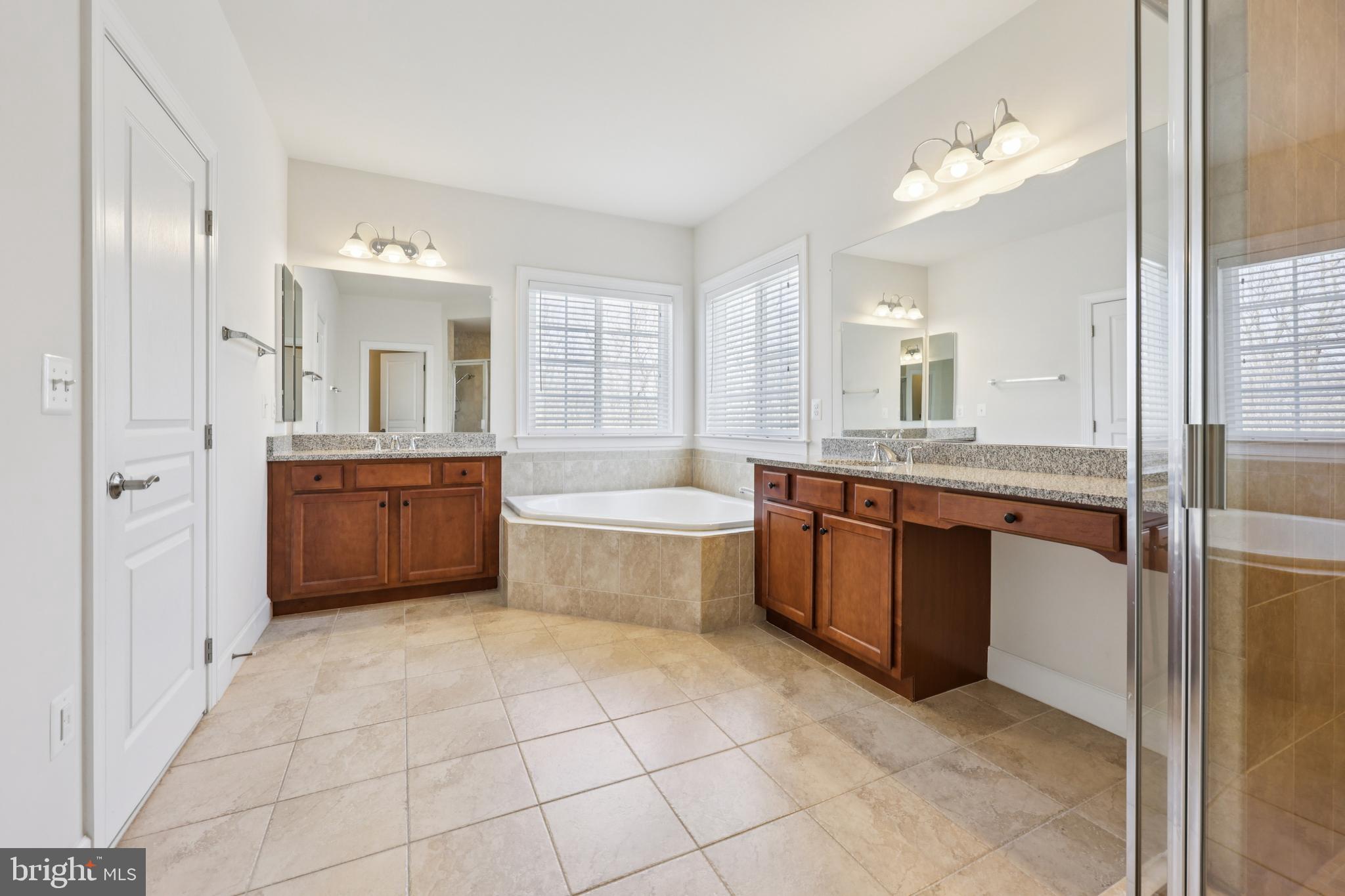 41640 Montacute Lane