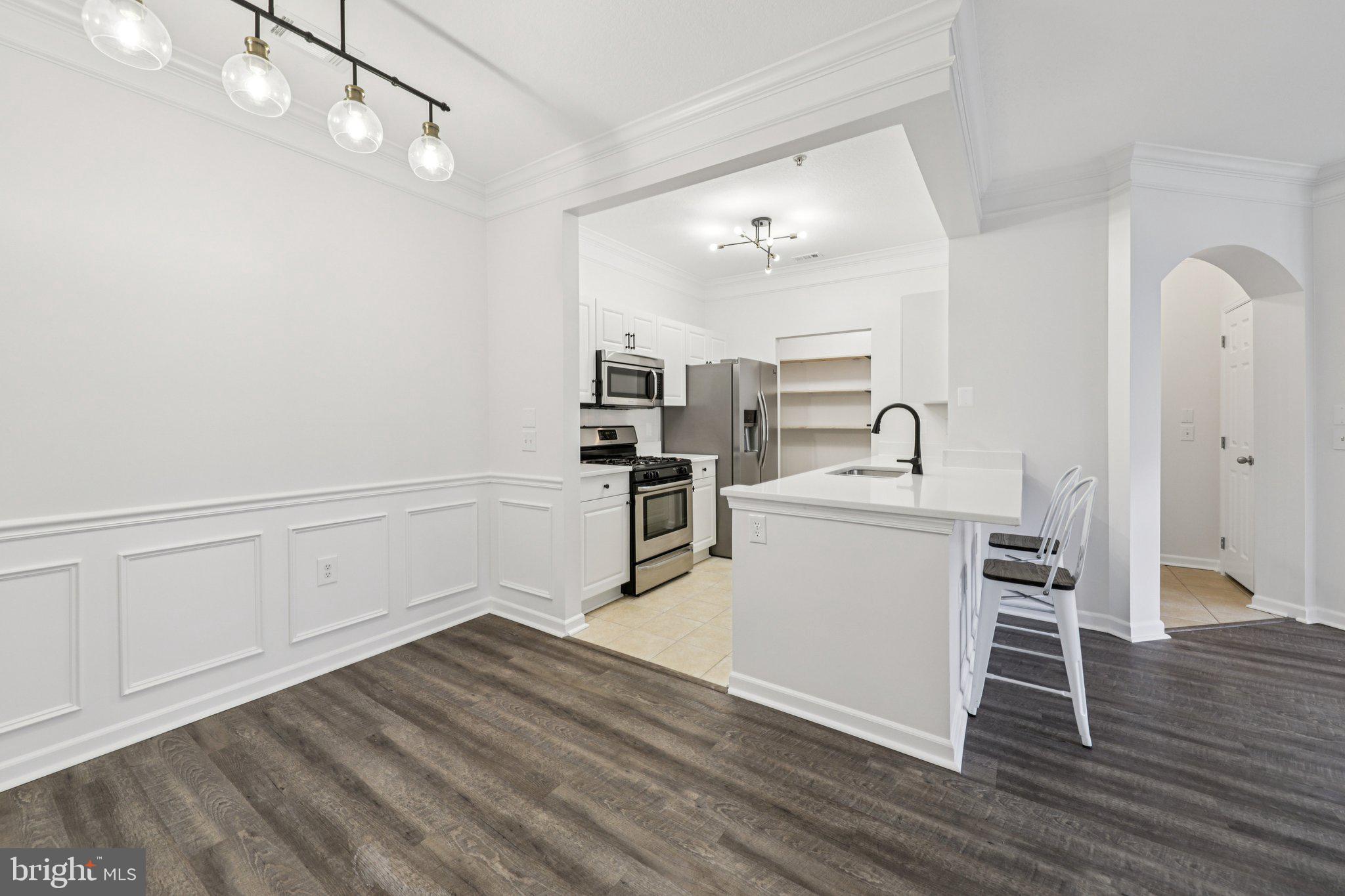 504 SUNSET VIEW TERRACE SE 104