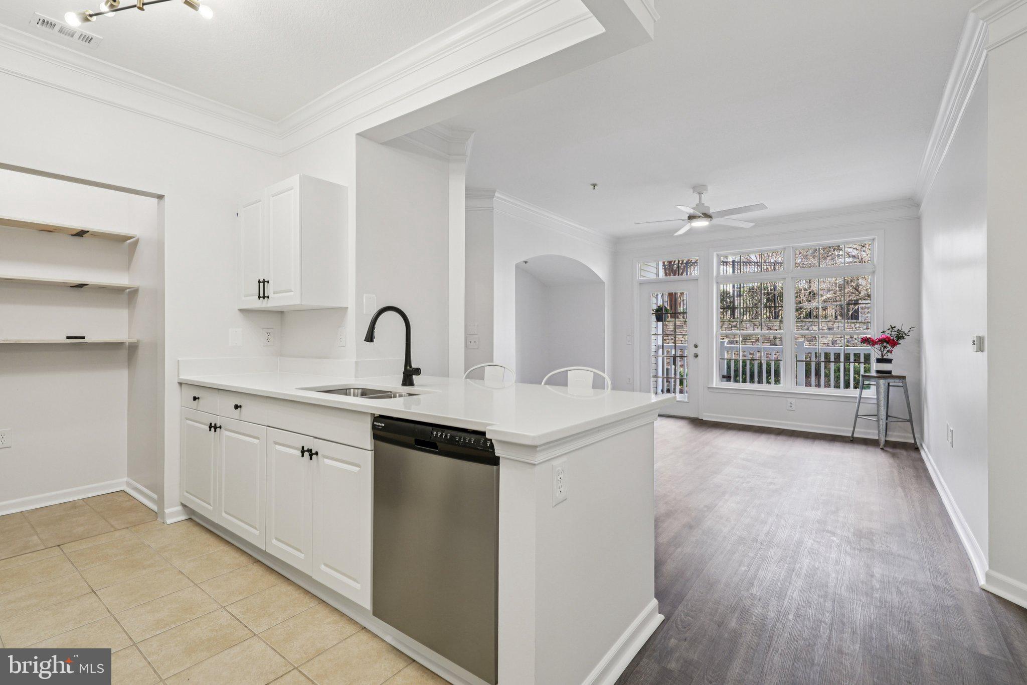 504 SUNSET VIEW TERRACE SE 104